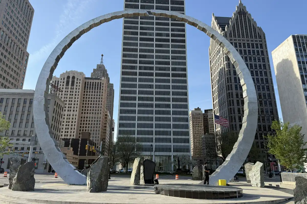 Michigan Labor Legacy Monument