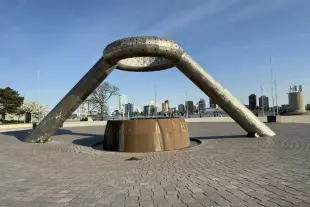 Hart Plaza