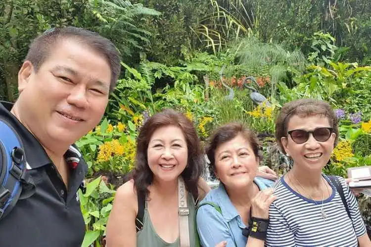 Singapore Highlights Thrilling Full-Day Island Tour with River Cruise