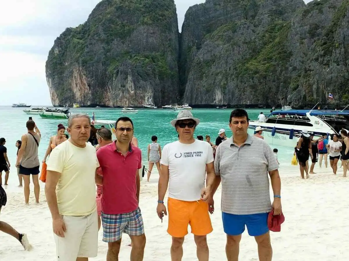Explore Phi Phi and Khai Island Tour from Phuket