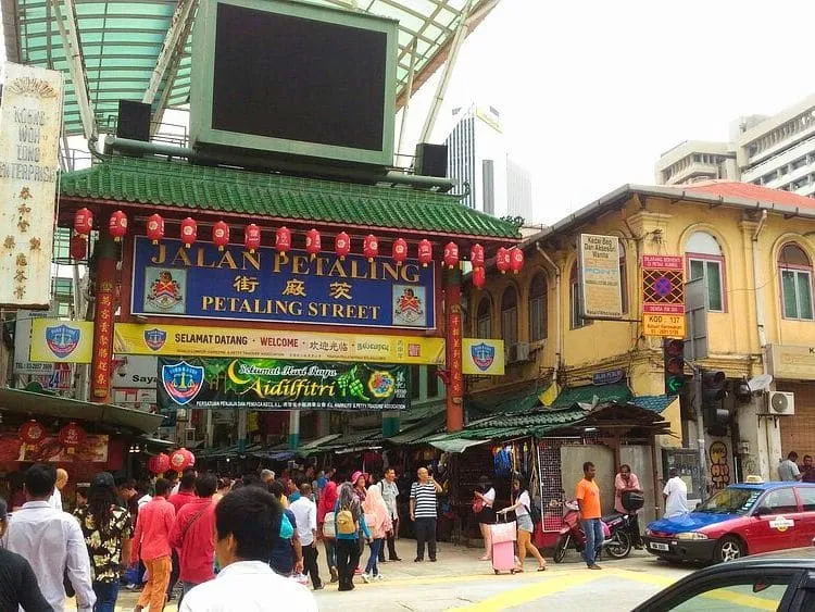 Exclusive Private Half-Day Kuala Lumpur City Tour