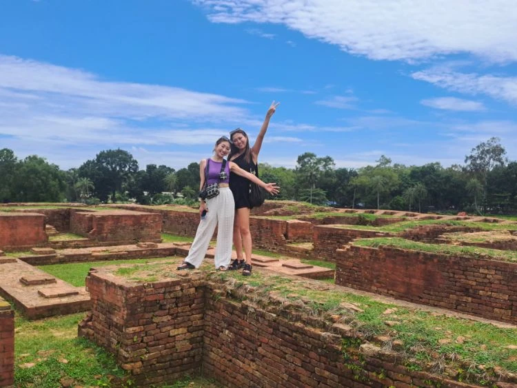 Amazing Private Sonargaon and Mainamati Day Tour from Dhaka