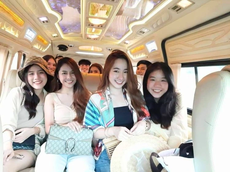Smooth Private Arrival Transfer from Don Mueang Airport to Bangkok Hotel
