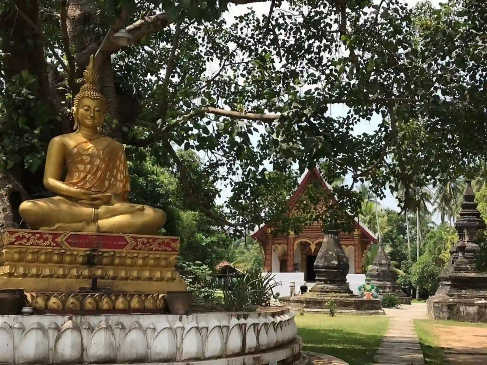 Private Full-Day Luang Prabang City Tour Exploration