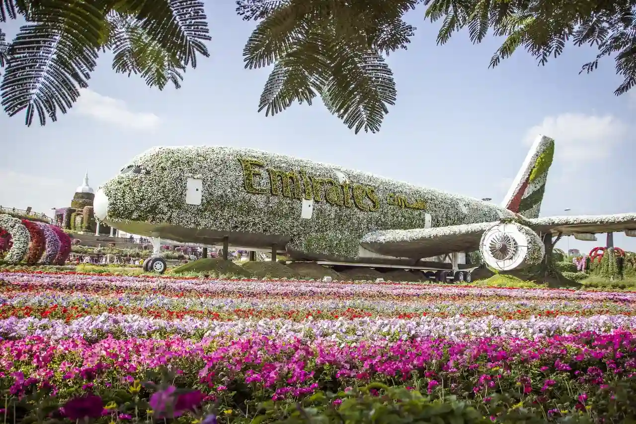 Ultimate Combo Dubai Miracle Garden and Global Village Entry Ticket