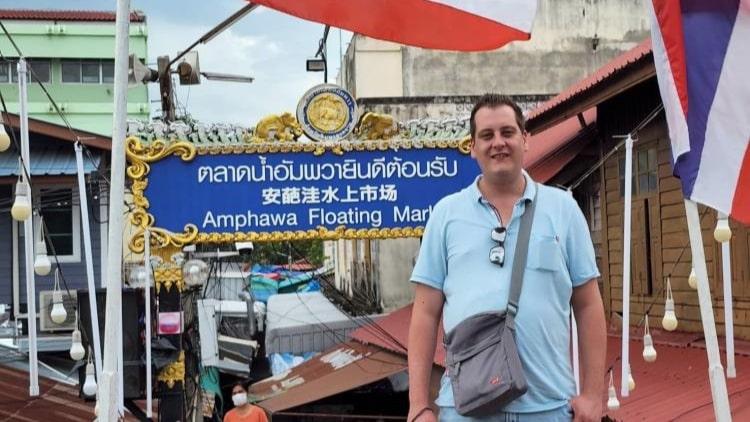 Amazing Private Bangkok Maeklong Railway and Amphawa Floating Market Tour Experience