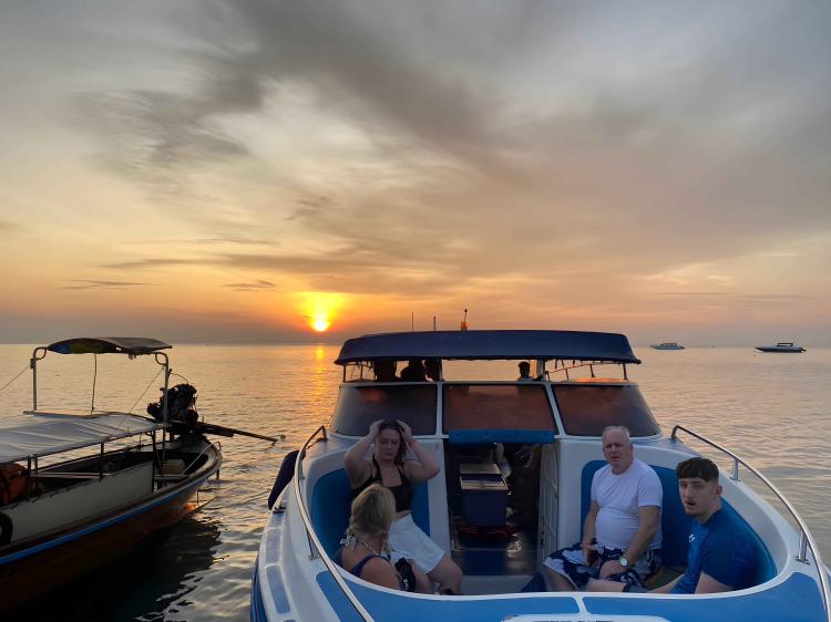Early Bird Phi Phi and 4 Islands Tour from Krabi Incredible Day with Lunch