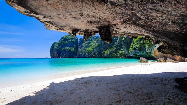 Early Bird Phi Phi and 4 Islands Tour from Krabi Incredible Day with Lunch