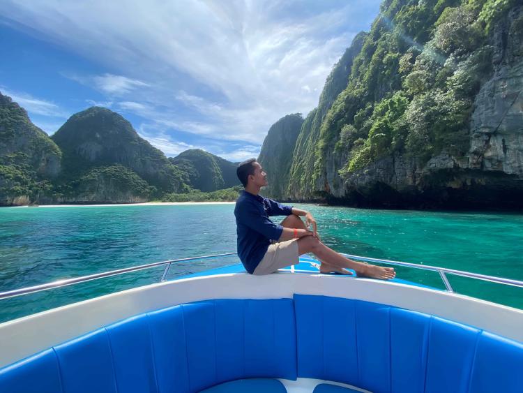 Early Bird Phi Phi and 4 Islands Tour from Krabi Incredible Day with Lunch
