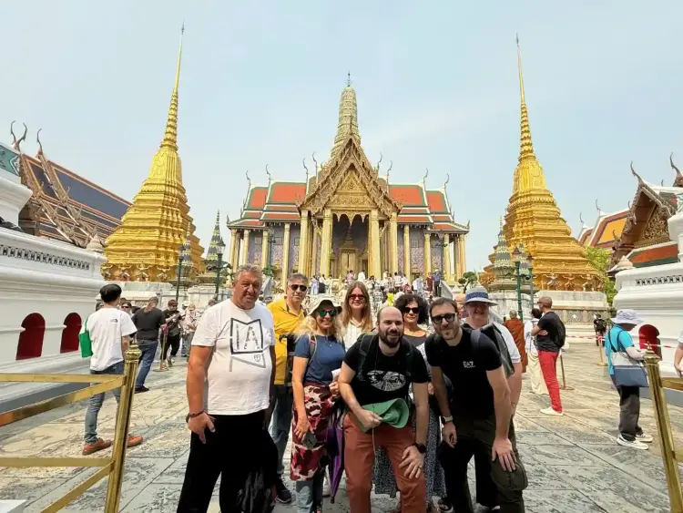 Private Bangkok City Tour Full Day with Grand Palace Experience