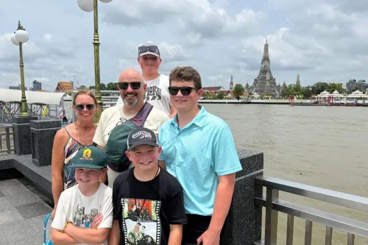 Amazing 4-Hour Bangkok Canal Tour: Hidden Khlongs & Wat Paknam Big Buddha