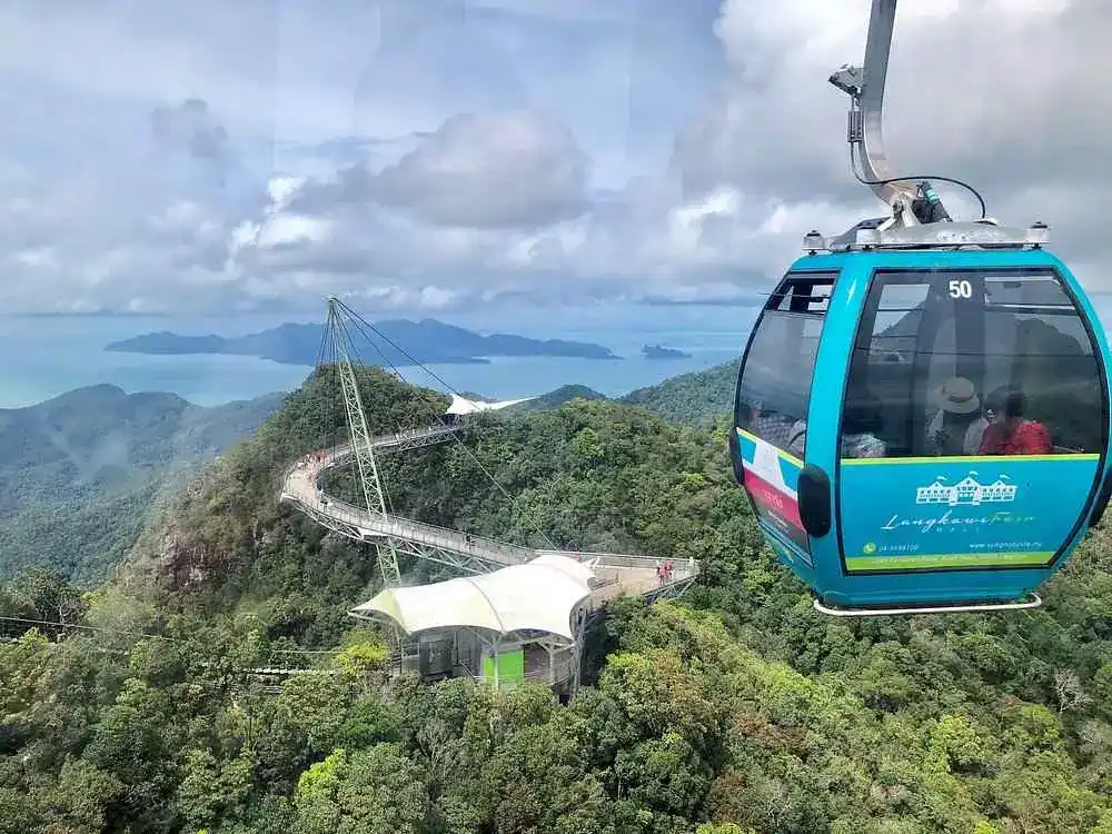 Langkawi Sky High Private Tour with SkyBridge and Cable Car Wonders